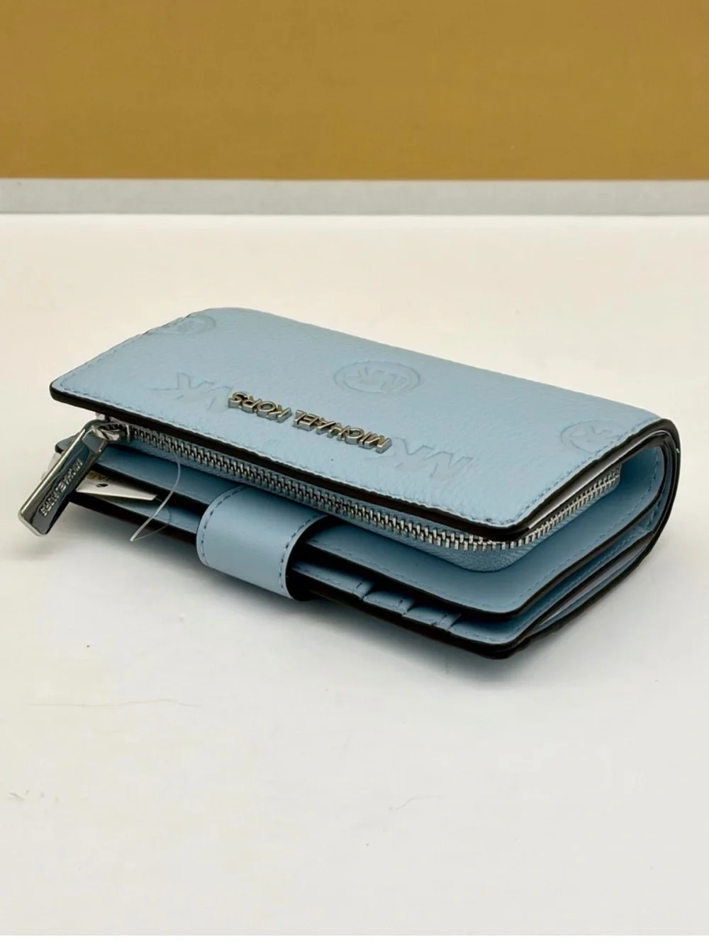 Michael Kors Jet Set Travel Large Debossed Camera Crossbody Bag and Wallet Set